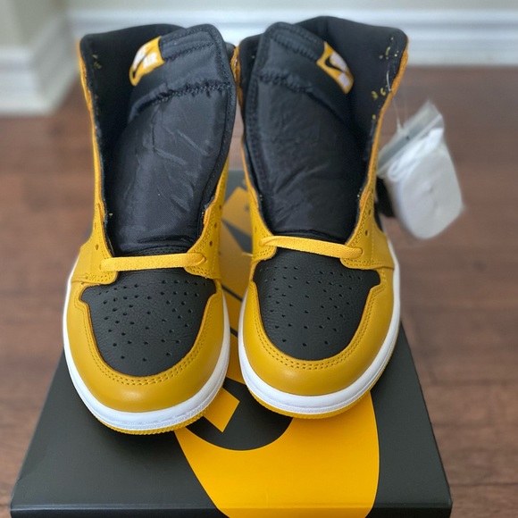 Jordan 1 High OG Pollen - Picture 5 of 6